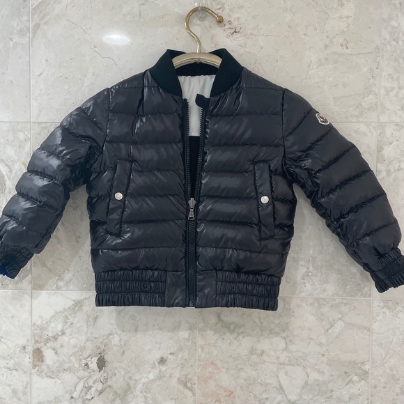 MONCLER Reversible Puffer {4T} Toddler Black & Red White Blue - Picture 2 of 16